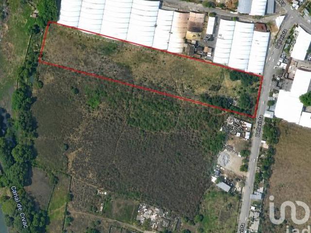 VENTA DE TERRENO CON SUELO MIXTO