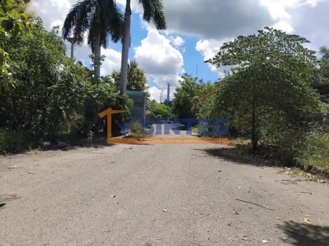VENTA DE TERRENO DE 20,000 M2 ENLA PARCELA 14, POZA RICA, VERACRUZ