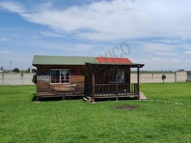 Venta de Terreno e Toluca, Con cabaña y barda perimetral