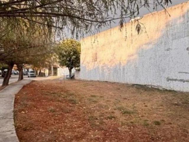 VENTA DE TERRENO EN MAYORAZGO EN ESQUINA