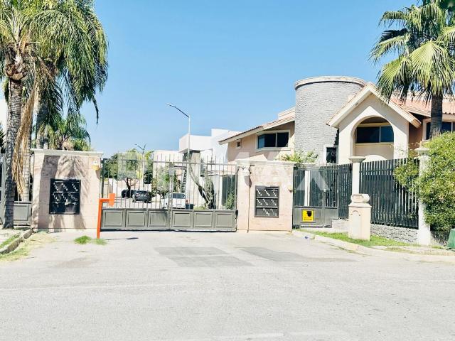 VENTA DE TERRENO EN CERRADA DA VINCI
