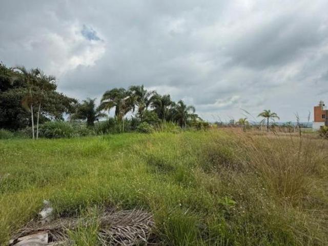Venta de terreno en clúster residencial