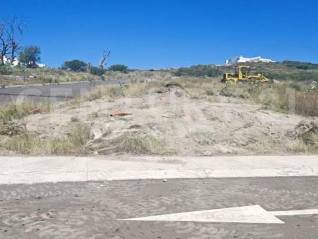 Venta de Terreno de Uso Mixto en Colinas del Santuario