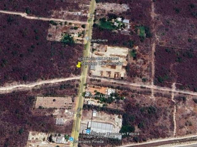 Venta de terreno en Dzununcan Ideal para Desarrollo Comercial o Industrial