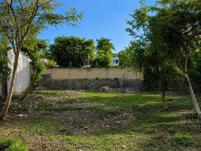 Venta de terreno en el Fracc. Las Fincas, Jiutepec, Morelos?Clave 6349