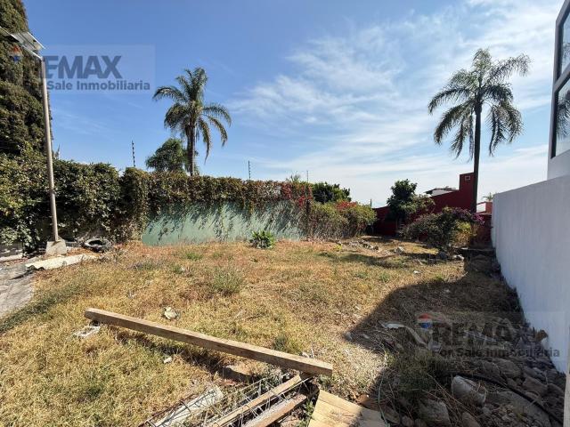 Venta de terreno en el Fracc.Lomas Tetela, Cuernavaca, Morelos?Clave 6026