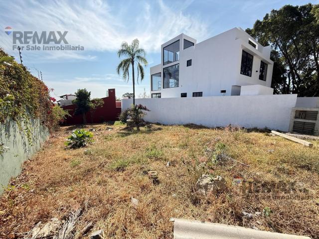 Venta de terreno en el Fracc.Lomas Tetela, Cuernavaca, Morelos?Clave 6026