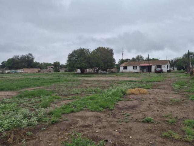 Venta de terreno en esquina en la calle de Allende y Guadalupe Victoria en Soledad de Graciano S