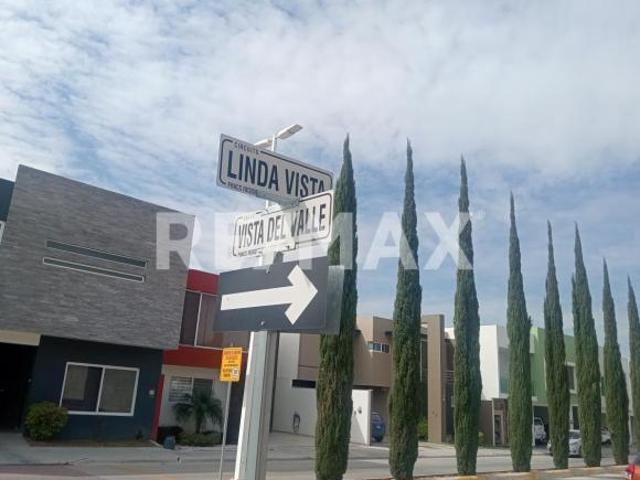 Venta de terreno en esquina frente área verde en Fracc Linda Vista 4