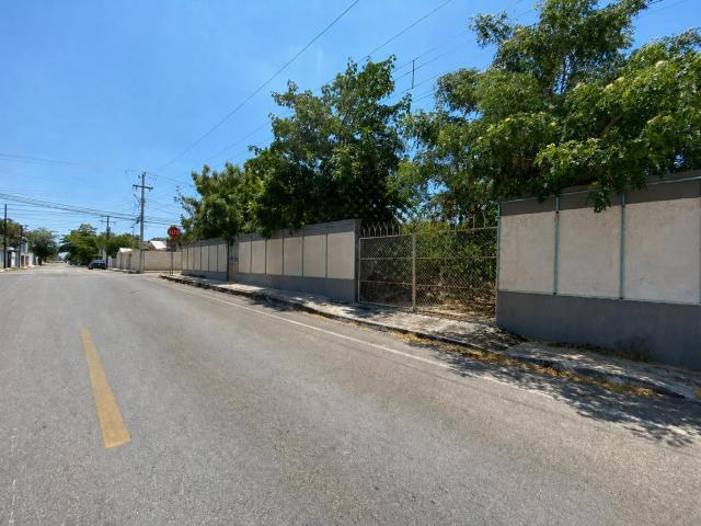 Venta de Terreno en Esquina para inversi?n en Montes de Ame