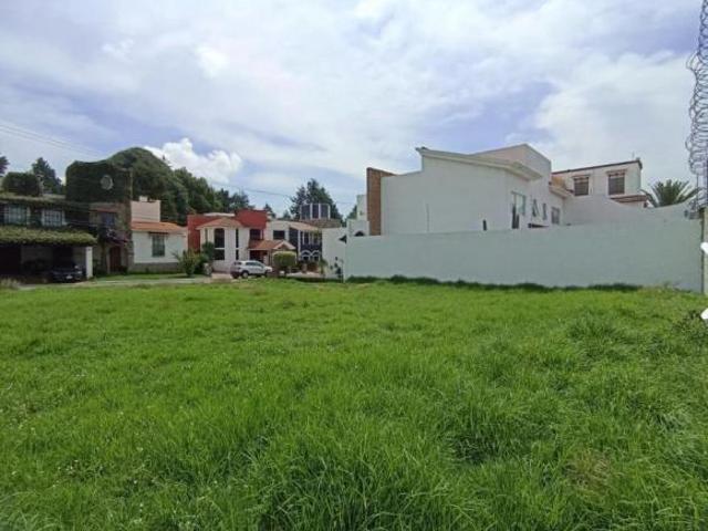 VENTA DE TERRENO EN FRACCIONAMIENTO RESIDENCIAL CLUB DE GOLF LA HUERTA