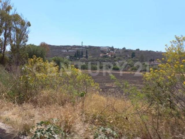 VENTA DE TERRENO EN HUERTAS LA JOYA: NATURALEZA, SEGURIDAD Y PLUSVALÍA EN QRO