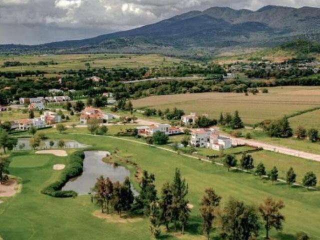 Terreno en Venta en Hacienda Cantalagua | 585 m² | Zona C3 junto a la Presa