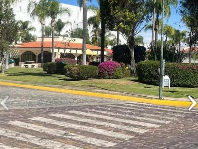 Venta de Terreno en Jardín Real