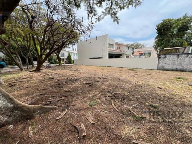 Venta de terreno en Kloster Sumiya, Jiutepec, Morelos…Clave 5613