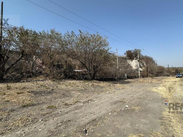 Venta de terreno en la Carretera Cuernavaca Taxco, Puente de Ixtla, Morelos. Clave 6142