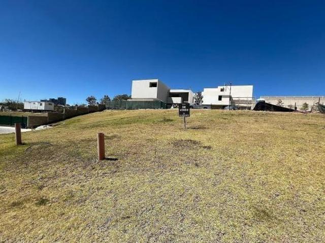 Venta de terreno en Punta Loma