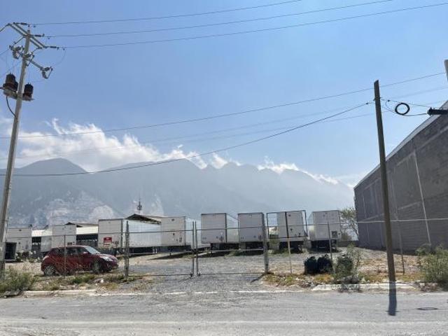 VENTA DE TERRENO EN PARQUE INDUSTRIAL EN SANTA CATARINA