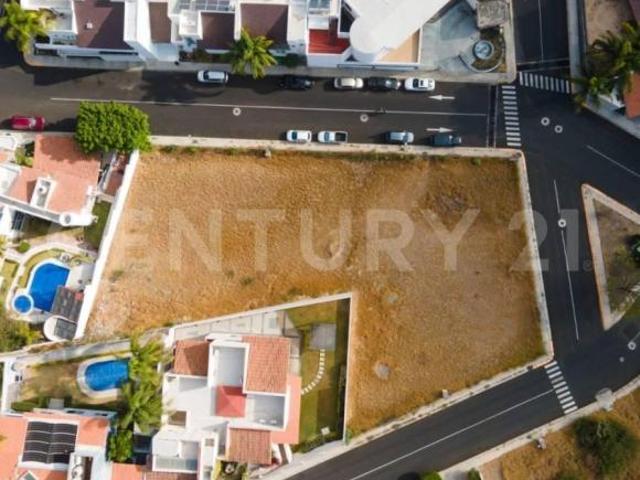 Venta de Terreno en Pedregal de Querétaro