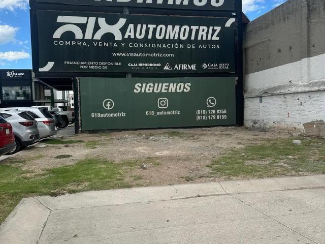 Venta de terreno en plaza comercial Real del Sur en Blvd. Durango El Eden