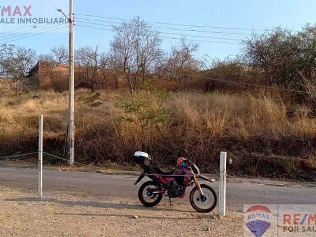 Venta de terreno en Tequesquitengo, Morelos…Clave 4985
