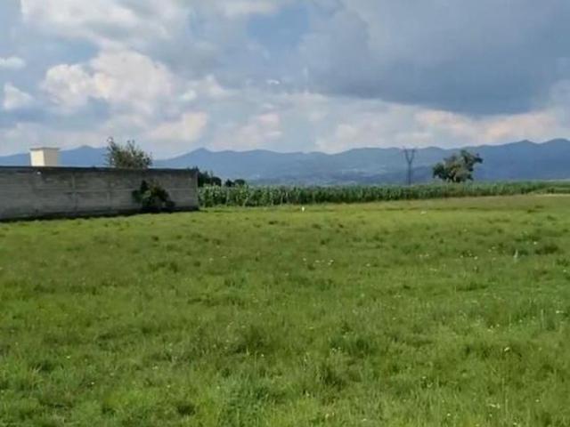 VENTA de TERRENO en Toluca, a 3 minutos del Aeropuerto