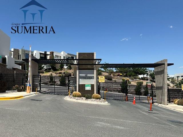 Venta de Terreno en Valle Escondido