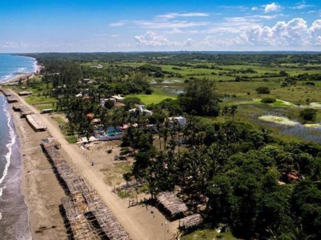 VENTA DE TERRENO FRENTE A PLAYA EN MATA DE UVA, ALVARADO, VER
