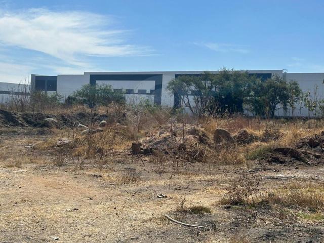 Venta de Terreno Ideal para inversi?n a espaldas de zona industrial, en Tlaquepa