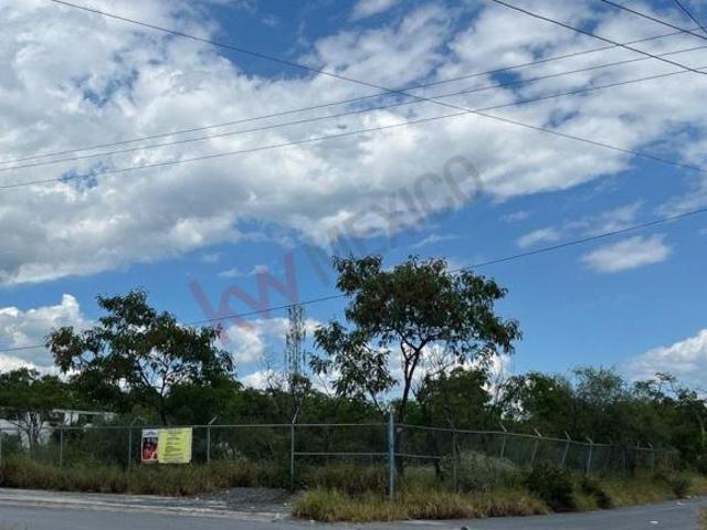 Venta de Terreno Industrial en El Carmen, Nuevo León – 10,500 m² con Firme de Concreto y Excelente U