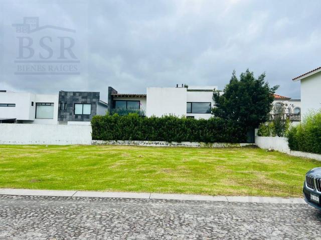 VENTA DE TERRENO RESIDENCIAL EL MES?N
