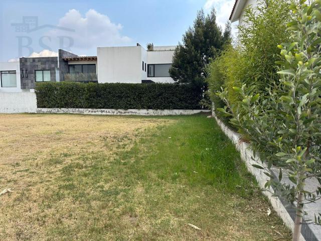 VENTA DE TERRENO RESIDENCIAL EL MES?N