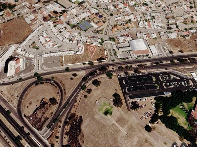 VENTA DE TERRENO RESIDENCIAL FRENTE A UNIVERSIDAD PANAMERICANA