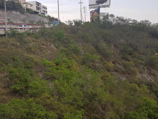 VENTA DE TERRENO ZONA SAN JERONIMO