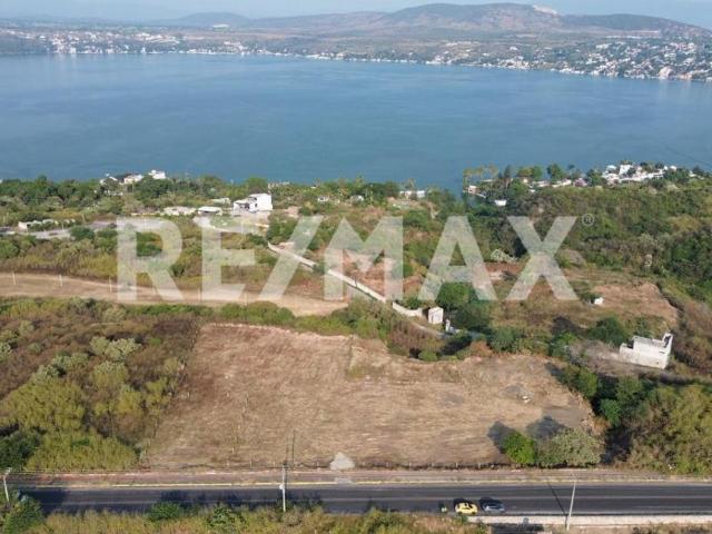 Venta de terrenos en Tequesquitengo, Morelos. Clave 5979