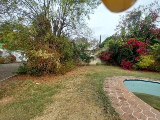 VENTA DE TERRENOS EN CALLE PRIVADA CENTRICOS