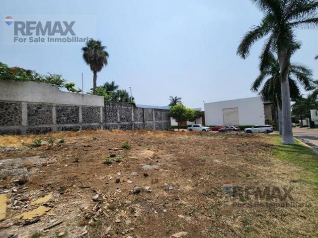 Venta de terrenos en el Fracc. El Mascareño, Cuernavaca, Morelos. Clave 6244