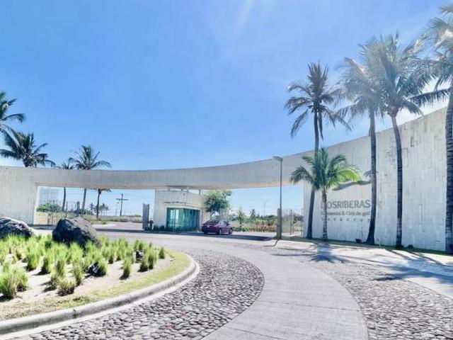 Venta de terrenos residenciales con campo de golf