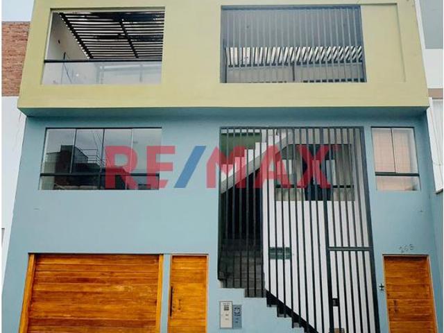 Venta De Triplex Desde El Segundo Piso Hacia Arriba, Con Excelente Ubicación A Una Cudra De Tinoco Con Camino Del Inca
