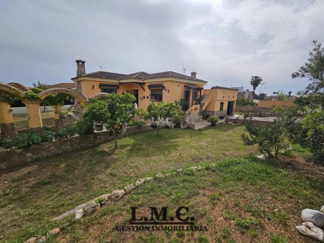 Venta de Villa en Ayamonte
