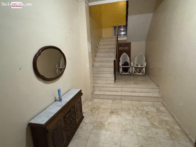 VENTA DE VIVIENDA UNIFAMILIAR EN BENIFAIO VALENCIA