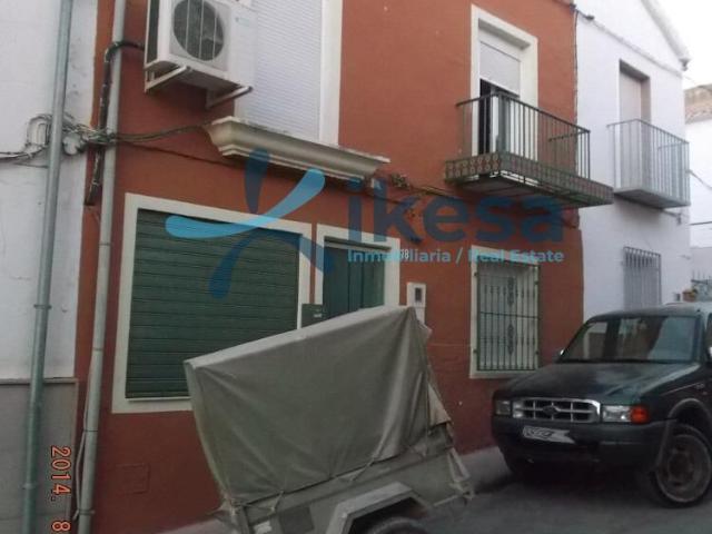 Venta de Vivienda en Jodar, Jaén. Activo Inmobiliario Sin Posesión, No se Puede Visitar