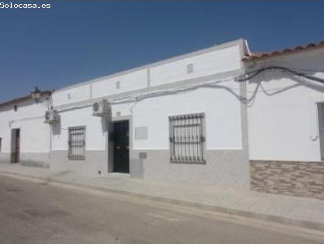 Venta de Adosado en Medina de las Torres, Badajoz