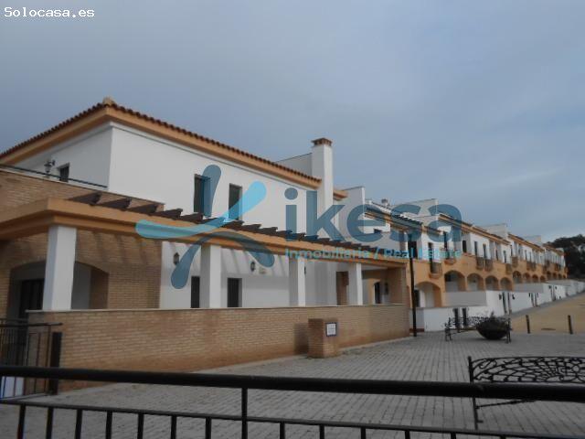 Venta de Adosado en Isla Cristina, Huelva. Activo Sin Posesión / Alquilado, No se Puede Visitar