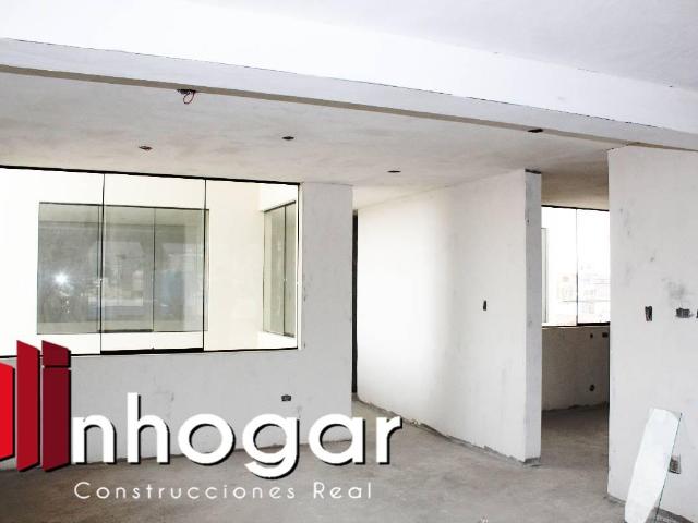 Venta de Amplio Departamento Proyecto en Urb. Privada de Jlbyr