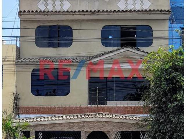 Venta De Amplio Dúplex En Sjl