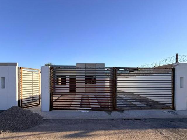 venta de amplia casa con mucho terreno en col. ESPERANZA