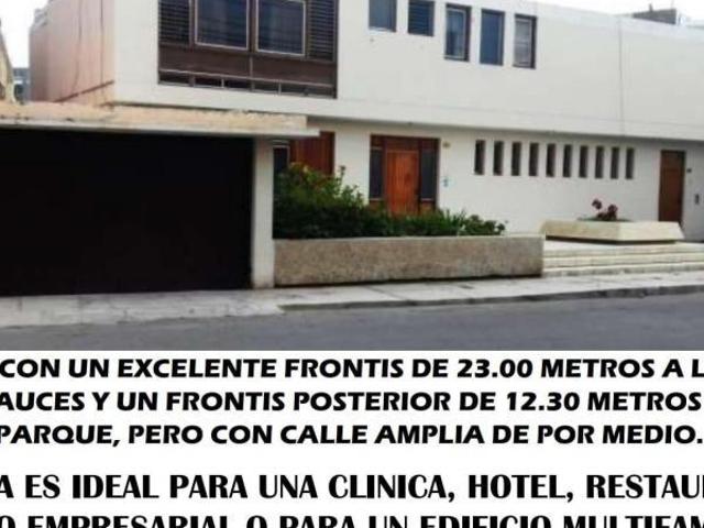 Venta de amplia casa en santa victoria