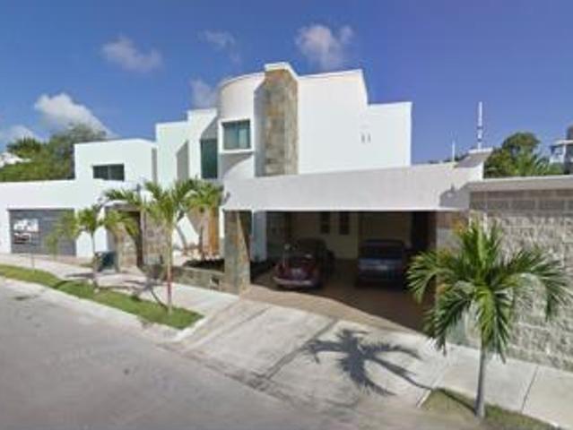VENTA DE BELL?SIMA RESIDENCIA UBICADA EN OSTENTOSA