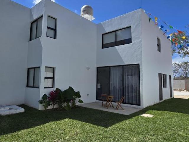VENTA DE BONITA CASA EN CONDOMINIO AL NORTE DE LA CIUDAD SE ACEPTA CREDITO INFONAVIT